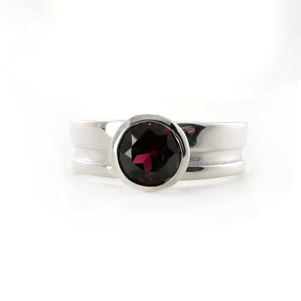 Sterling Silver Garnet Cut Out Ring